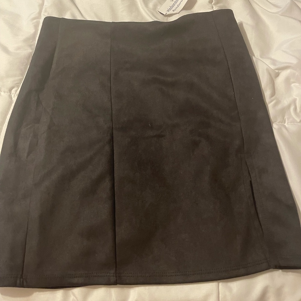 Velvet skirt